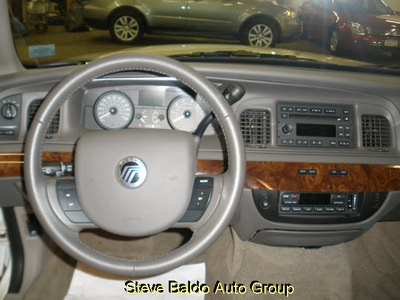 mercury grand marquis 2010 white sedan ls flex fuel 8 cylinders rear wheel drive automatic 14304