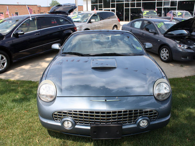 ford thunderbird 2005 steel blue deluxe gasoline 8 cylinders rear wheel drive automatic 07702