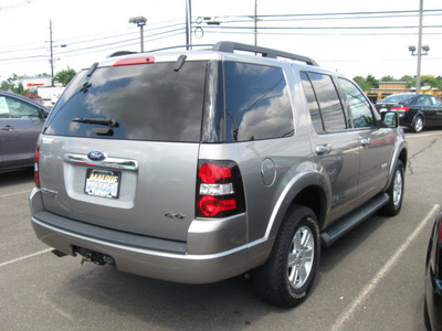 ford explorer 2008 lt  gray suv xlt gasoline 6 cylinders 4 wheel drive automatic with overdrive 08902