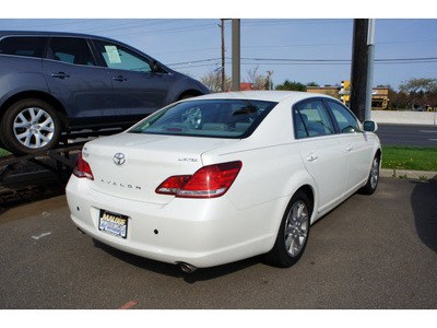 toyota avalon 2007 off white sedan limited gasoline 6 cylinders front wheel drive automatic with overdrive 08902