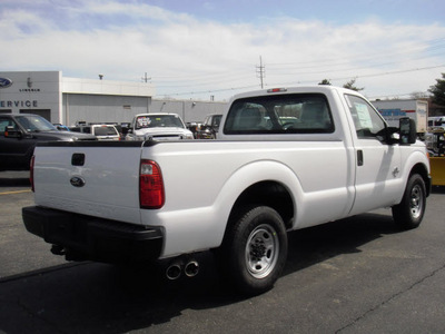 ford f 350 super duty 2011 oxford white xl biodiesel 8 cylinders 2 wheel drive 6 speed automatic 07735