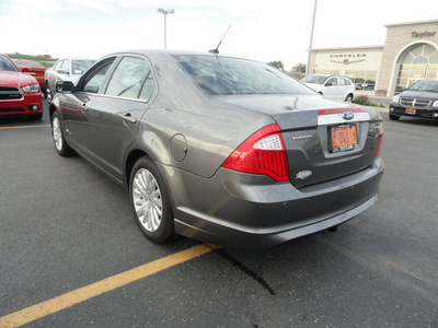 ford fusion hybrid 2010 gray sedan hybrid 4 cylinders front wheel drive cont  variable trans  60915