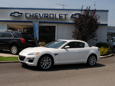 mazda rx 8 2009 white coupe grand touring gasoline rotary rear wheel drive 6 speed manual 27591