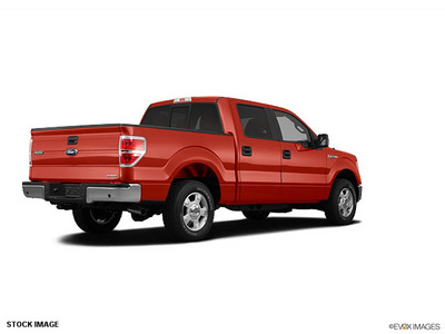 ford f 150 2011 red gasoline 6 cylinders 4 wheel drive automatic 46168