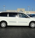 chrysler town and country 2011 white van touring l flex fuel 6 cylinders front wheel drive 6 speed automatic 60915