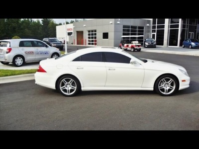 mercedes benz cls class 2006 white sedan cls500 gasoline 8 cylinders rear wheel drive automatic 27215