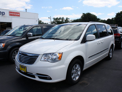 chrysler town and country 2011 white van touring flex fuel 6 cylinders front wheel drive automatic 07730