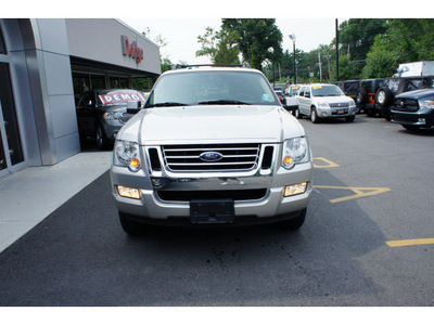ford explorer sport trac 2007 silver suv limited gasoline 6 cylinders 4 wheel drive automatic with overdrive 08844