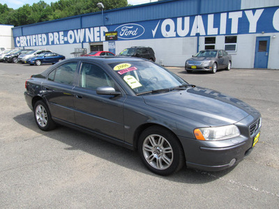 volvo s60 2006 gray sedan 2 5t gasoline 5 cylinders all whee drive automatic 07060