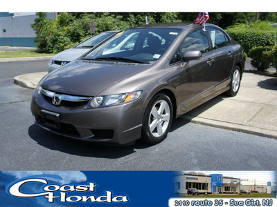 honda civic 2009 urban titanium sedan lx s gasoline 4 cylinders front wheel drive automatic 08750