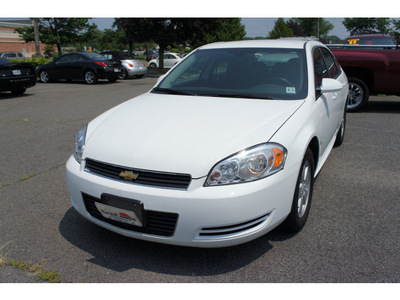 chevrolet impala 2010 white sedan lt gasoline 6 cylinders front wheel drive automatic 07712