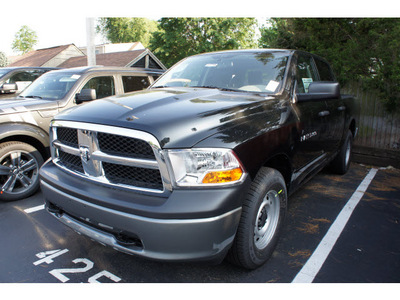 dodge ram 1500 2011 black st crew flex fuel 8 cylinders 2 wheel drive automatic with overdrive 07730