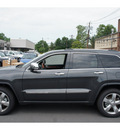 jeep grand cherokee 2011 dk  gray suv overland gasoline 6 cylinders 4 wheel drive automatic 08844