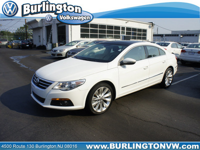 volkswagen cc 2012 white sedan gasoline 4 cylinders front wheel drive dual shift gearbox 08016