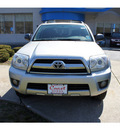toyota 4runner 2007 silver suv sr5 gasoline 6 cylinders 4 wheel drive automatic 08750