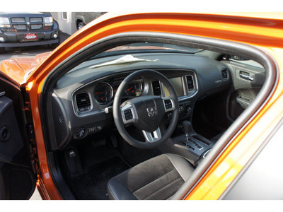 dodge charger 2011 orange sedan r t road and track gasoline 8 cylinders rear wheel drive automatic with overdrive 08844