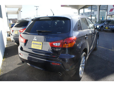 mitsubishi outlander sport 2011 dk  blue se gasoline 4 cylinders all whee drive automatic 07724