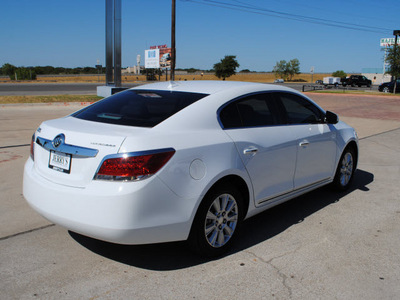 buick lacrosse 2010 white sedan gasoline 6 cylinders front wheel drive automatic 76087