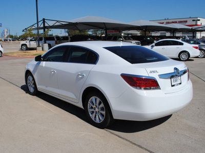 buick lacrosse 2010 white sedan gasoline 6 cylinders front wheel drive automatic 76087