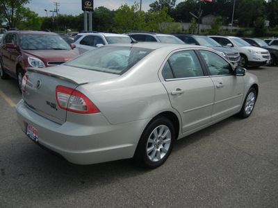 mercury milan 2008 silver sedan i 4 gasoline 4 cylinders front wheel drive automatic 55391