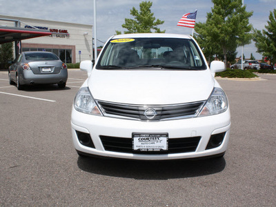 nissan versa 2010 white hatchback gasoline 4 cylinders front wheel drive automatic with overdrive 80126