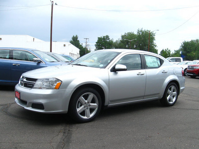 dodge avenger 2011 silver sedan mainstreet gasoline 4 cylinders front wheel drive automatic 80301