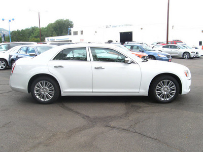 chrysler 300 2011 white sedan c gasoline 8 cylinders all whee drive automatic 80301