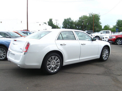 chrysler 300 2011 white sedan c gasoline 8 cylinders all whee drive automatic 80301