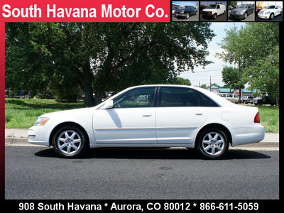 toyota avalon 2001 white sedan xls 1 owner gasoline 6 cylinders dohc front wheel drive automatic with overdrive 80012