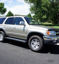 toyota 4runner 2001 gold suv auto 4x4 gasoline 6 cylinders dohc 4 wheel drive automatic with overdrive 80012