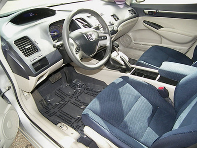 honda civic 2008 silver sedan hybrid hybrid 4 cylinders front wheel drive automatic 81212