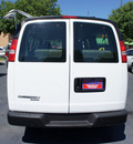 chevrolet express 2007 white van ls 3500 15pass gasoline 8 cylinders rear wheel drive automatic 80012