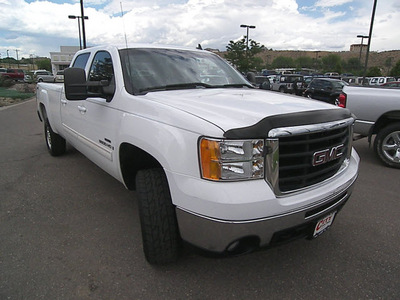 gmc sierra 3500hd 2008 white slt diesel 8 cylinders 4 wheel drive automatic 81212