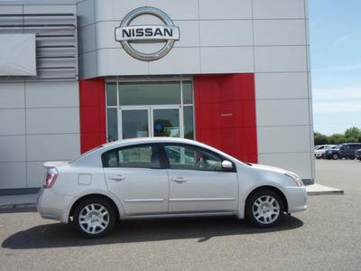 nissan sentra 2012 silver sedan 2 0 s gasoline 4 cylinders front wheel drive cont  variable trans  99301