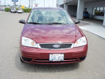 ford focus 2006 maroon sedan se gasoline 4 cylinders front wheel drive automatic with overdrive 99301