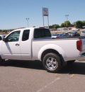 nissan frontier 2011 white sv v6 gasoline 6 cylinders 4 wheel drive automatic with overdrive 99301