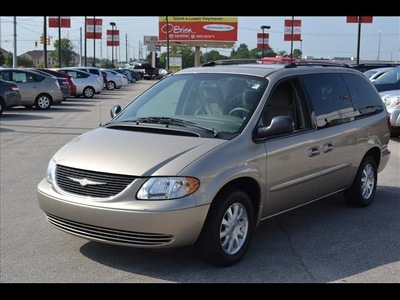 chrysler town and country 2003 van lx family value gasoline 6 cylinders front wheel drive 4 speed automatic 46219