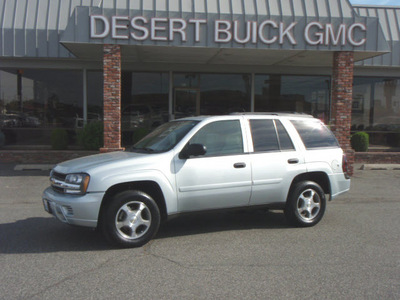 chevrolet trailblazer 2008 silver met suv gasoline 6 cylinders 4 wheel drive 4 speed with overdrive 99336