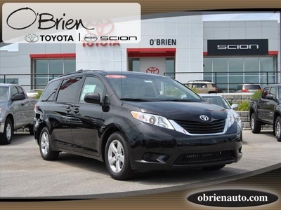 toyota sienna 2011 black van gasoline 6 cylinders front wheel drive 6 speed automatic 46219