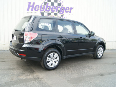 subaru forester 2010 obsidian black suv 2 5x gasoline 4 cylinders all whee drive automatic 80905