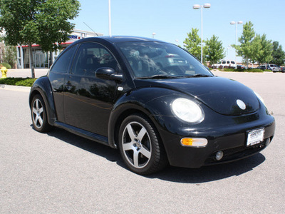 volkswagen new beetle 2002 black hatchback gasoline 4 cylinders front wheel drive 5 speed manual 80126