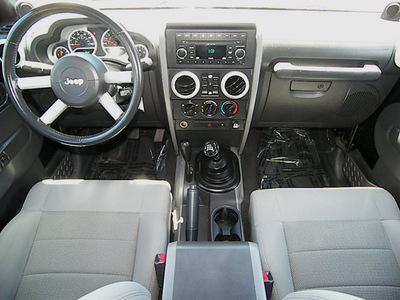 jeep wrangler unlimited 2008 black suv sahara gasoline 6 cylinders 4 wheel drive 6 speed manual 81212