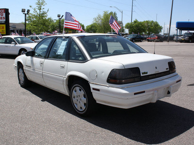 pontiac grand prix 1993 white sedan le gasoline v6 front wheel drive automatic 80229
