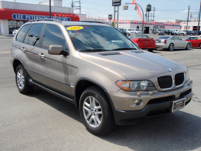 bmw x5 2004 tan suv 3 0i gasoline 6 cylinders all whee drive automatic 98901