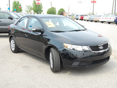 kia forte 2010 black sedan ex gasoline 4 cylinders front wheel drive automatic 46219