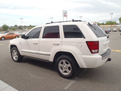 jeep grand cherokee 2007 white suv limited gasoline 8 cylinders 4 wheel drive automatic 99301