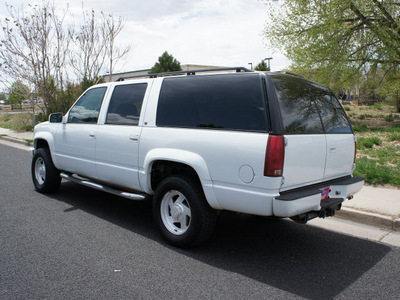 chevrolet suburban 1997 white suv supercharged gasoline v8 4 wheel drive automatic with overdrive 80012