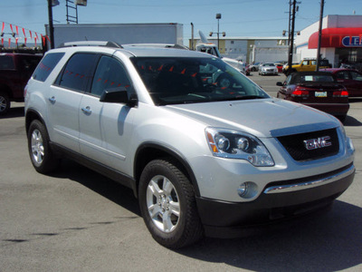 gmc acadia 2011 silver suv sle gasoline 6 cylinders front wheel drive 6 speed automatic 98901