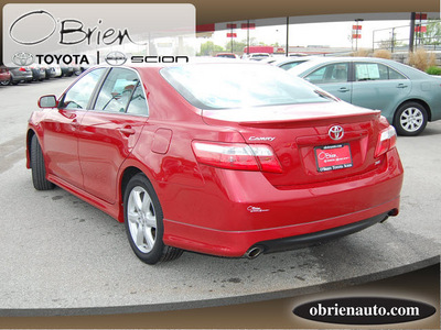 toyota camry 2009 red sedan se gasoline 6 cylinders front wheel drive shiftable automatic 46219