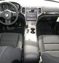 jeep grand cherokee 2011 dark charcoal suv laredo gasoline 6 cylinders 4 wheel drive automatic 81212